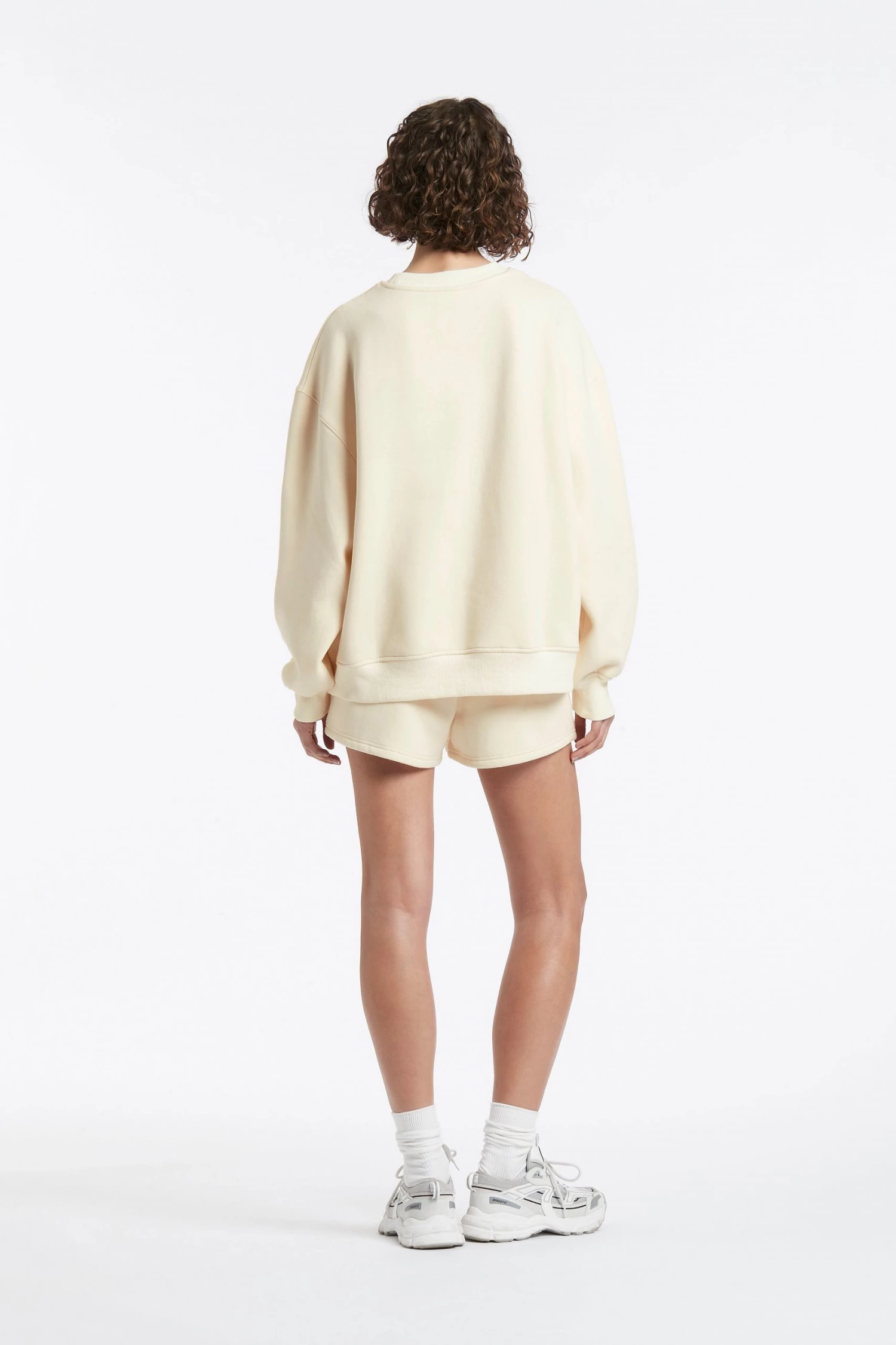 AUS Shopify Store CREW NECK SWEATER 4 AUS Shopify Store CREW NECK SWEATER