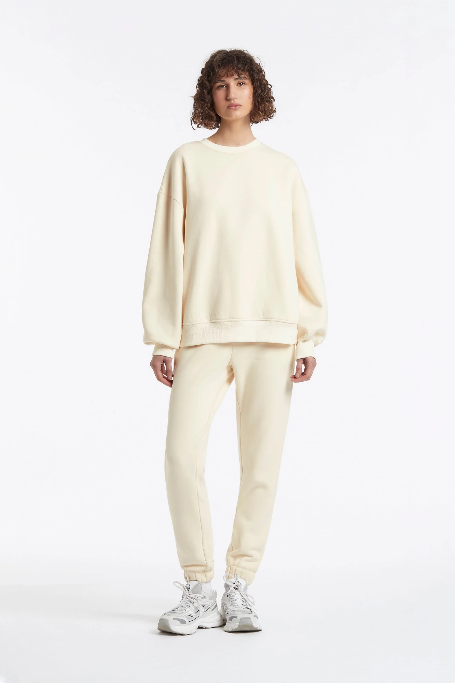 AUS Shopify Store WOMENS TRACK PANT 3 AUS Shopify Store WOMENS TRACK PANT