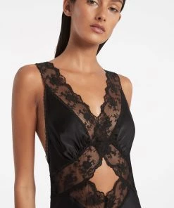 AUS Shopify Store ARIES CUT OUT GOWN Back In Stock