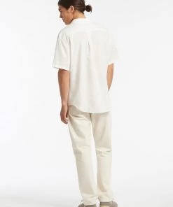 AUS Shopify Store CLASSIC SHORT SLEEVE SHIRT