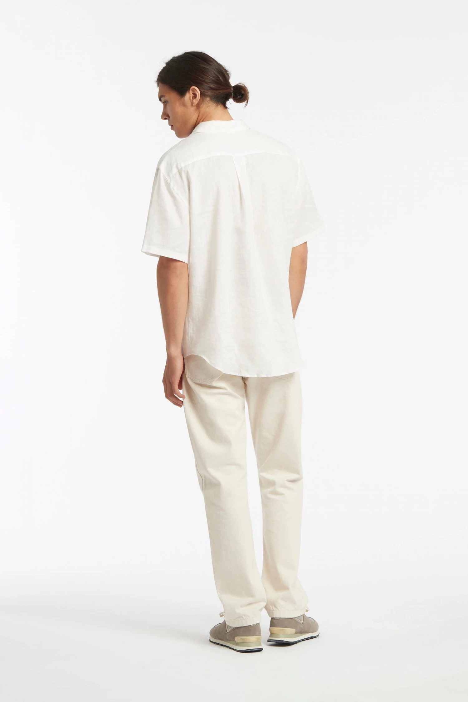 AUS Shopify Store CLASSIC SHORT SLEEVE SHIRT 4 AUS Shopify Store CLASSIC SHORT SLEEVE SHIRT