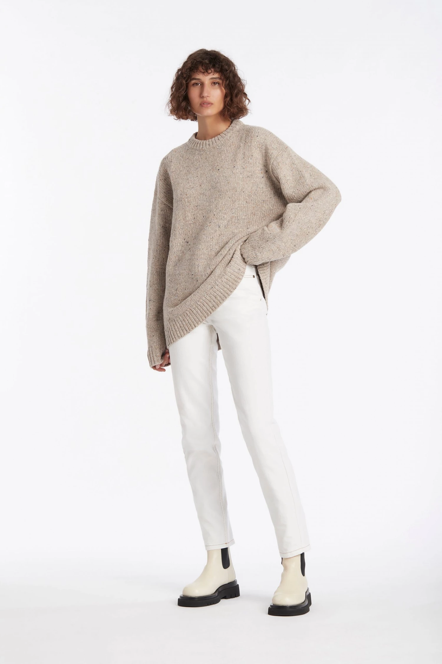 AUS Shopify Store All SEVILLE CREW NECK SWEATER 8 AUS Shopify Store All SEVILLE CREW NECK SWEATER