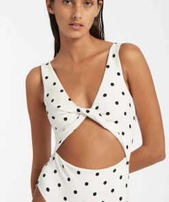 AUS Shopify Store DEVIN KNOT ONE PIECE