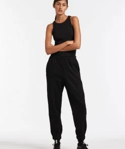 AUS Shopify Store WOMENS TRACK PANT