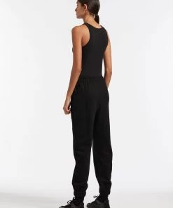 AUS Shopify Store WOMENS TRACK PANT