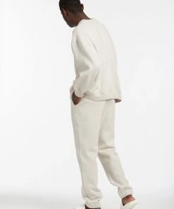 AUS Shopify Store MENS CREW NECK SWEATER