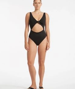 AUS Shopify Store HENDRY KNOT ONE PIECE