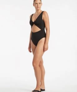 AUS Shopify Store HENDRY KNOT ONE PIECE